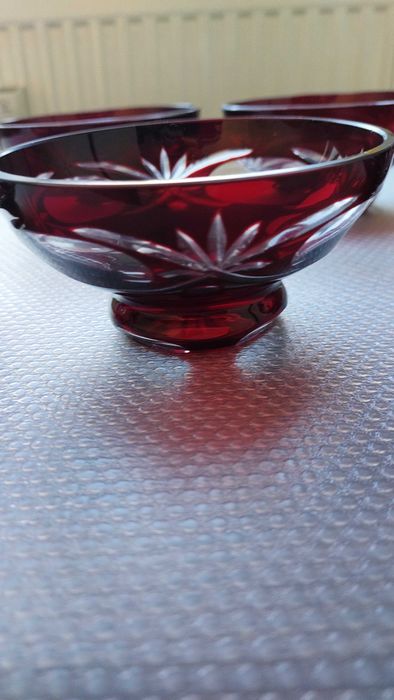 Set boluri de cristal rosu rubiniu