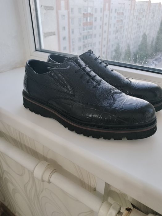 Продам туфли кожаные