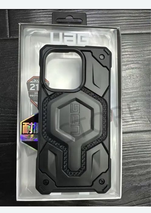 Iphone 13/14/PRO/MAX/PLUS Husa UAG Monarch Pro Magsafe Neagra Folie