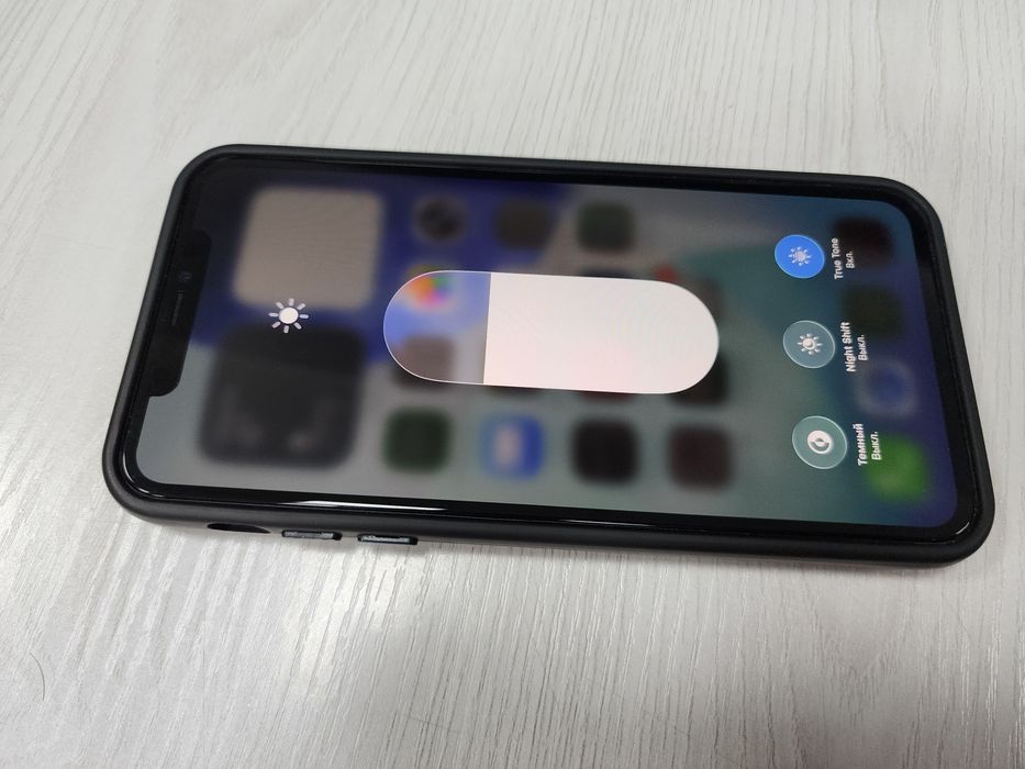 Iphone 11 Pro Max ios 26.2 Midnight Green 256GB  Bat 100% uselenniy