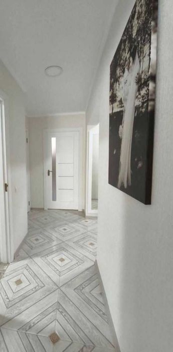 Дава се под наем Двустаен апартамент в София, Дружба 1 - 48 кв.м за 425 € - Снимка #2