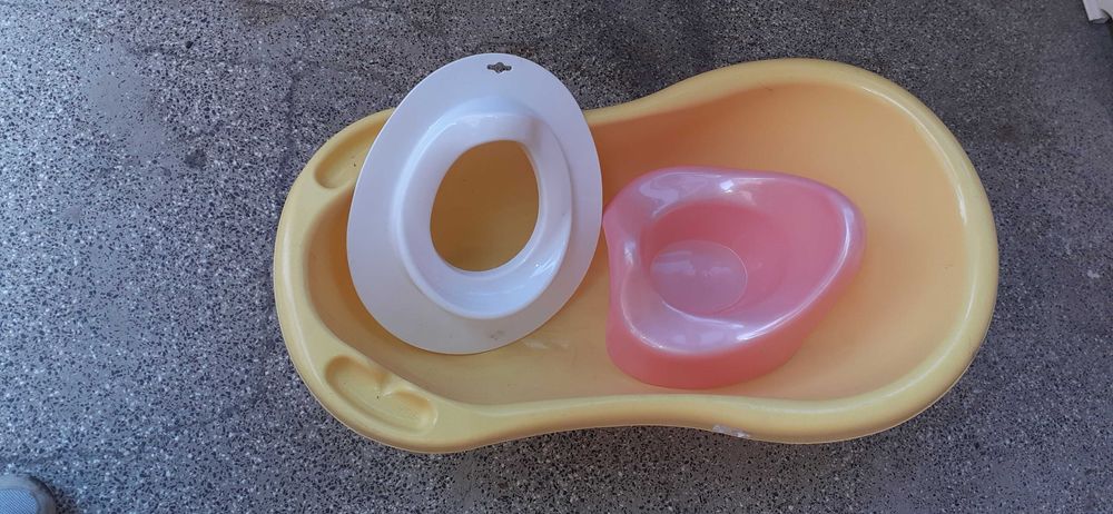 Бебешко корито за къпане