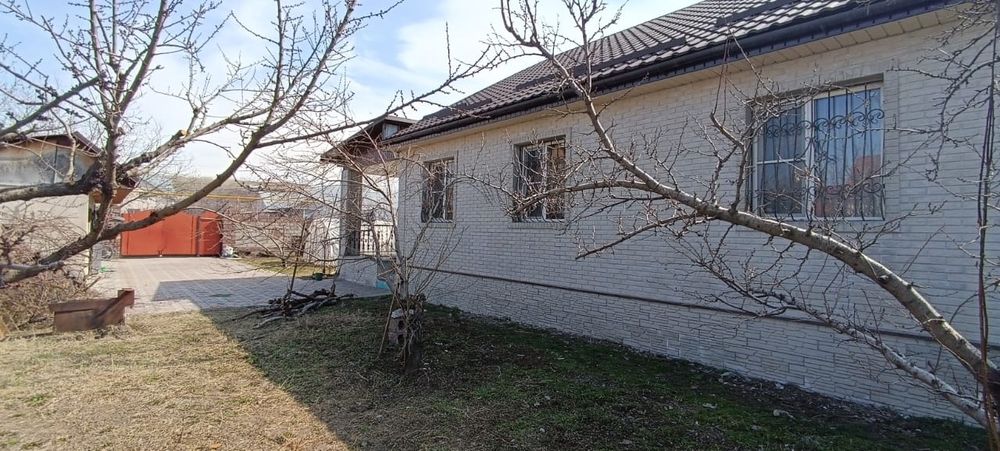 Продам кирпичный дом 2007г. постройки