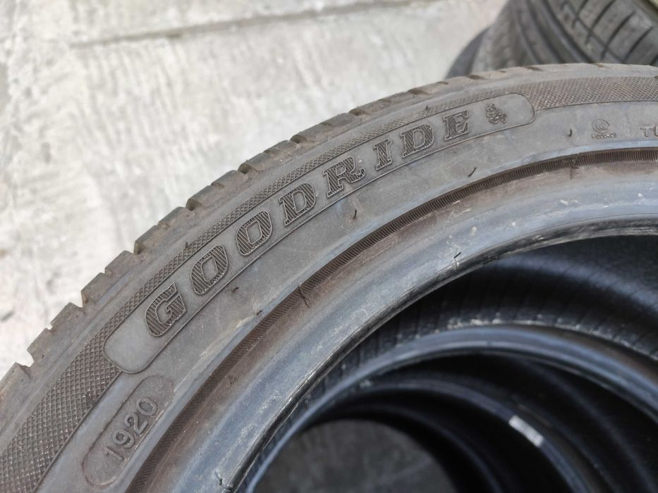 2бр Летни гуми 225 45 17 - Goodride