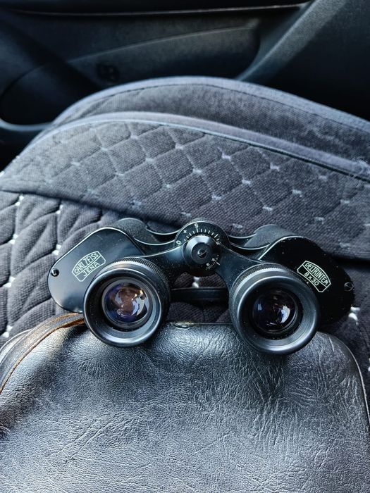 Продам бинокль 8×30 Carl Zeiss Deltrintem