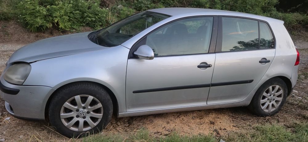 Vw golf 5 1.6fsi