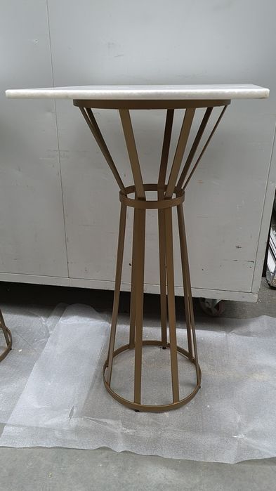 Suport metalic cu blat de marmură