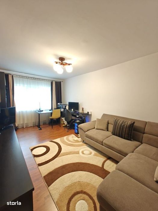 Apartament 2 camere 47 mp Targu Jiu, Strada Dacia
