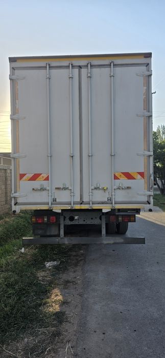 Furgon kuzif Termiz sotiladi