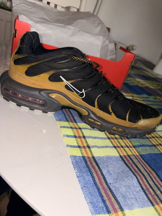 Nike tn plus bronzine/black medium ash