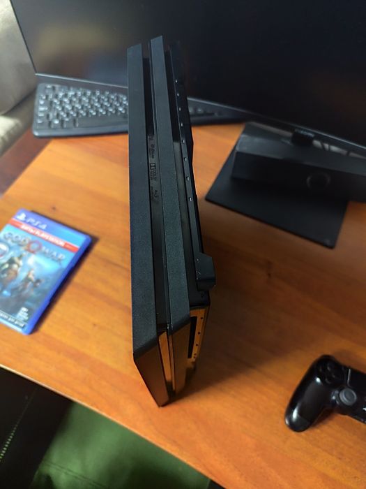 PS 4 Pro без крышки