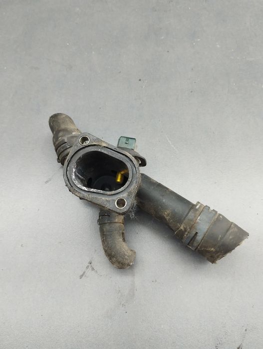 Carcasa termostat Audi A3 1997 1.6 MT (101 hp)