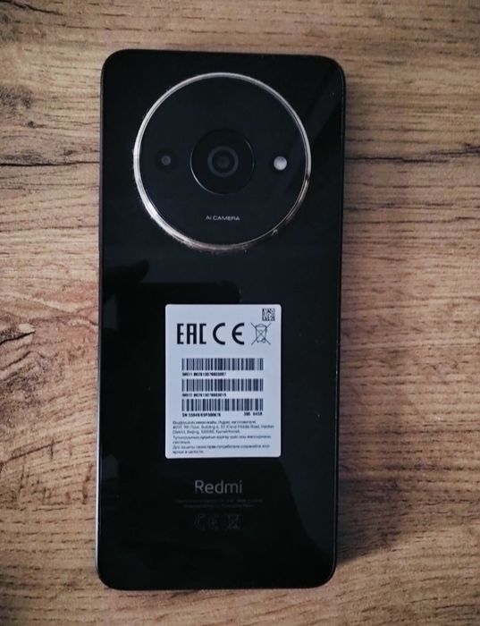 Продам смартфон Redmi A3x