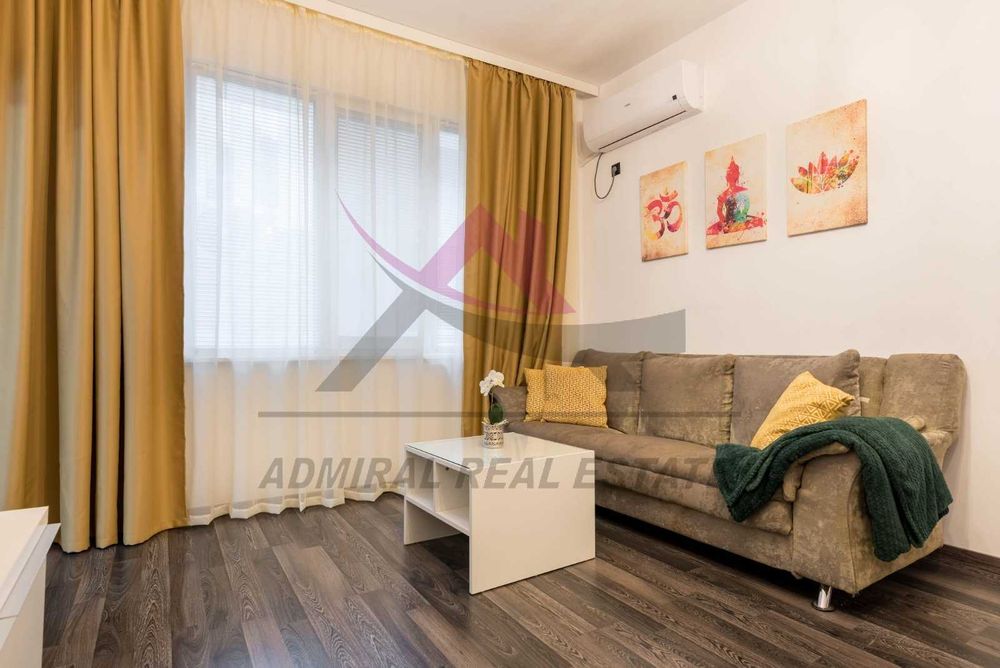 Топ локация -тристаен -Център