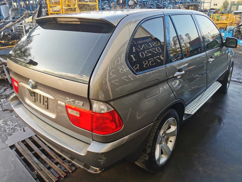 Dezmembrez bmw x5 e53 facelift 218 CP/grup x5/bara fata/capota/fat/