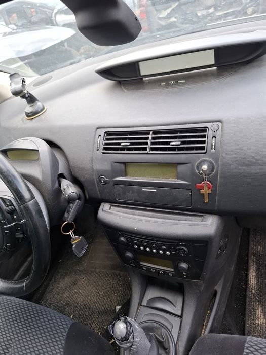 Elemente Caroserie Citroën C4 1.6HDi An 2006