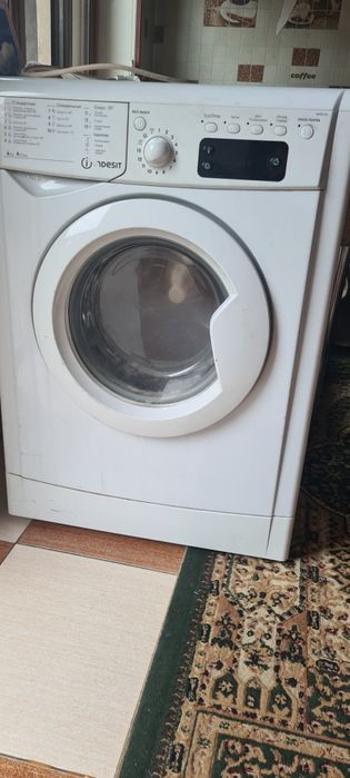 Стиральная машина Indesit