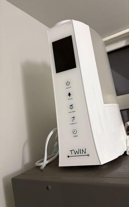 Umidificator cu ionizare si difuzor arome TWIN alb, Airbi BI3222