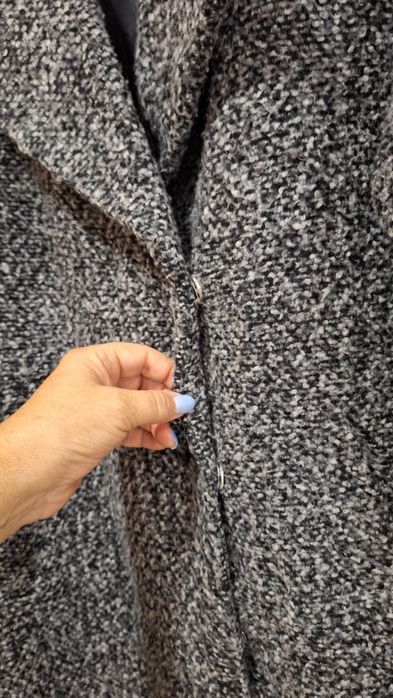 Продавам дамско палто 15лв.