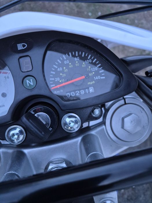 Мотоцикл эндуро продам