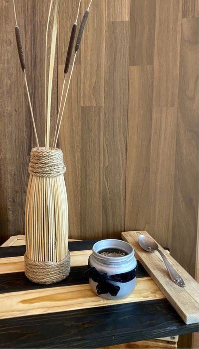 Натурална ваза с бохо дух – стъклена вътрешност!