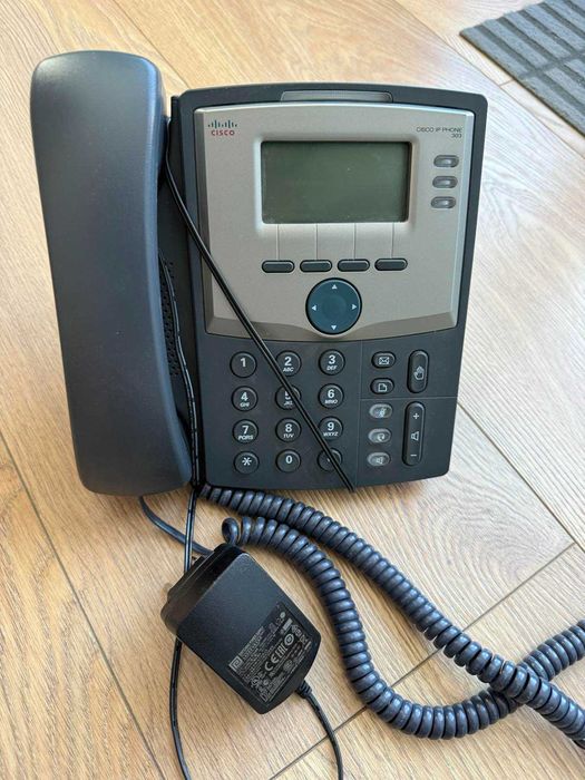 IP телефони Cisco IP Phone SPA 303