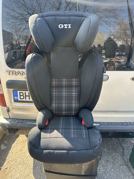 Детско столче VW GTI