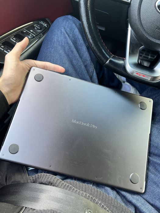 MacBook 14Pro m3PRO 18gb/512gb