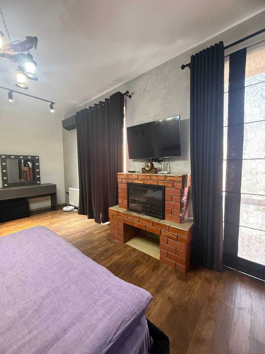 Продается 4 комнатная квартира