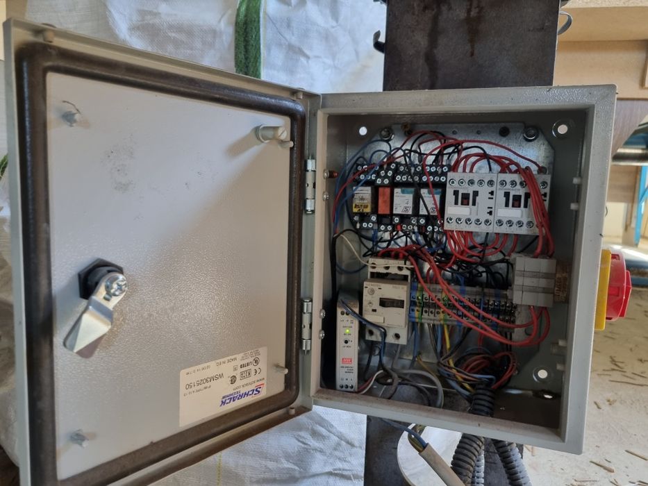 Utilaj stanta roll ambalaje carton