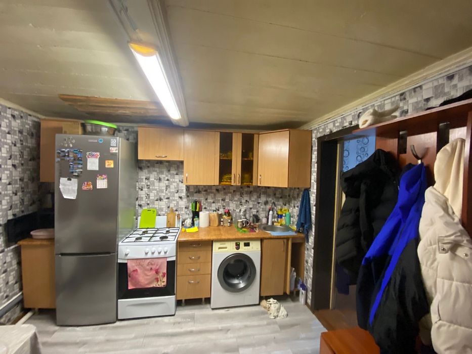 Продам дом районе бензастроя