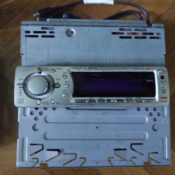 Авторадио JVC И Sony