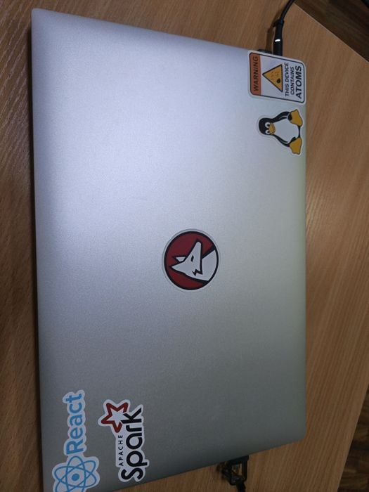 Dell notebook sotiladi i7 8850h  1tr, 16 oprativka