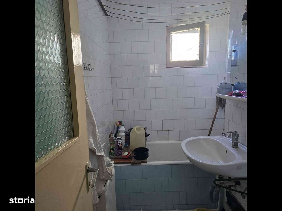 Hunedoara apartament cu doua camere.