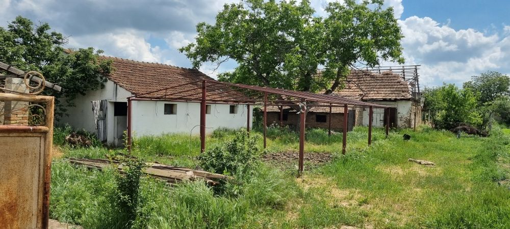 Casa secusigiu in curs de renovare