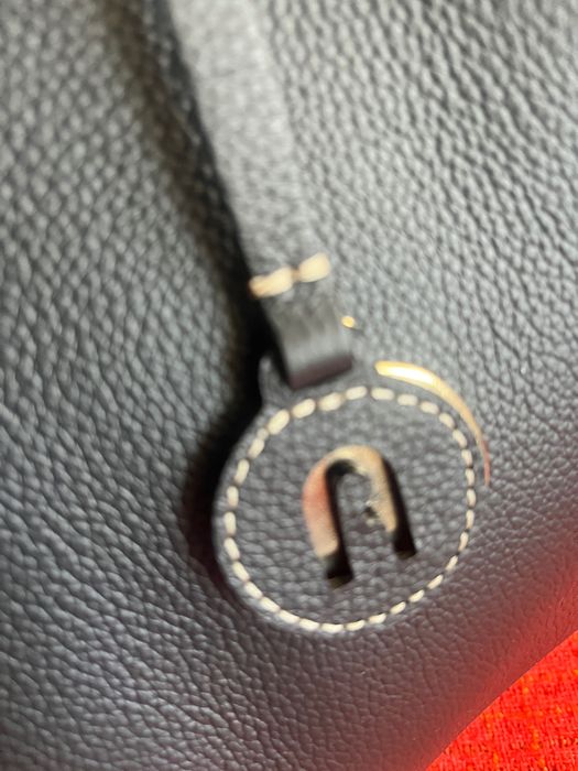 Чисто нова чанта Фурла Furla