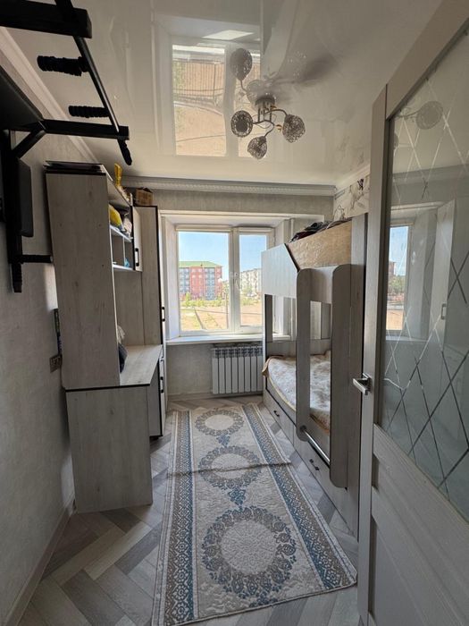Продам 4х комнатную квартиру