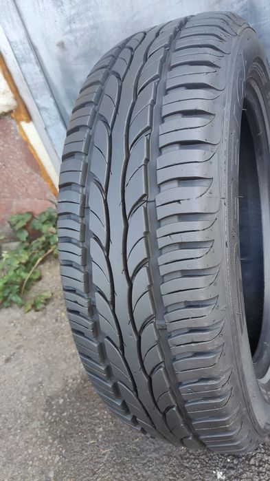 1бр. лятна гума 185/60/15 Debica Presto Hp2
dot22
8.2mm
Много добро съ