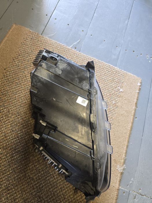 Far dreapta Volvo xc40