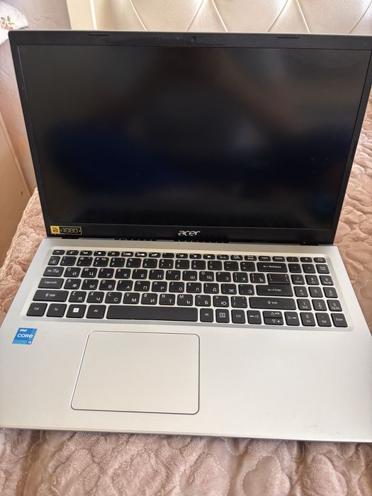Ноутбук Acer.