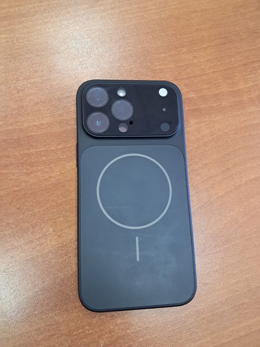 Продам Айфон 14про макс 256гб  80%