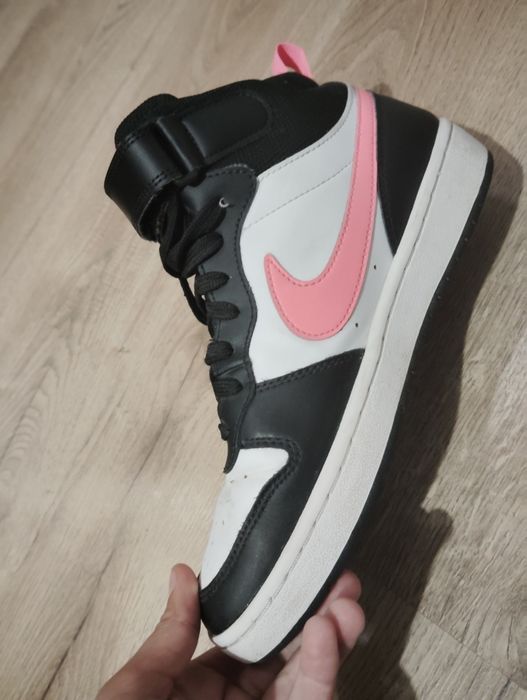 Adidași Nike  mărimea 38