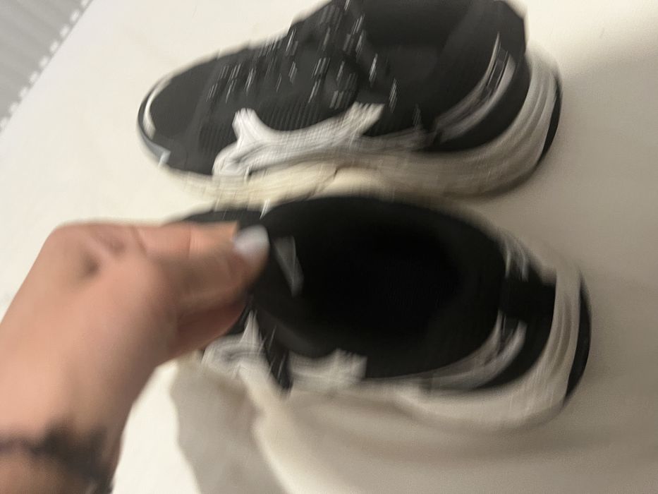 Adidasi Reserved 35