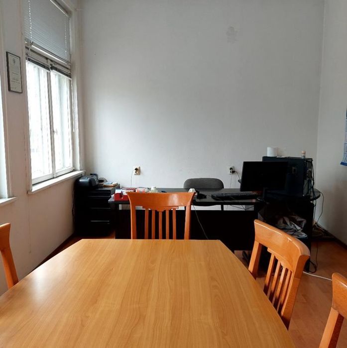 Продава се Къща в Благоевград, Струмско - 750 кв.м за 427 €/кв.м - Снимка #12