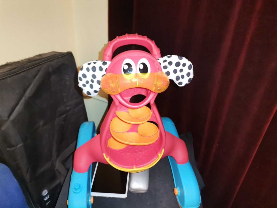 Playgro детска играчка за прохождане