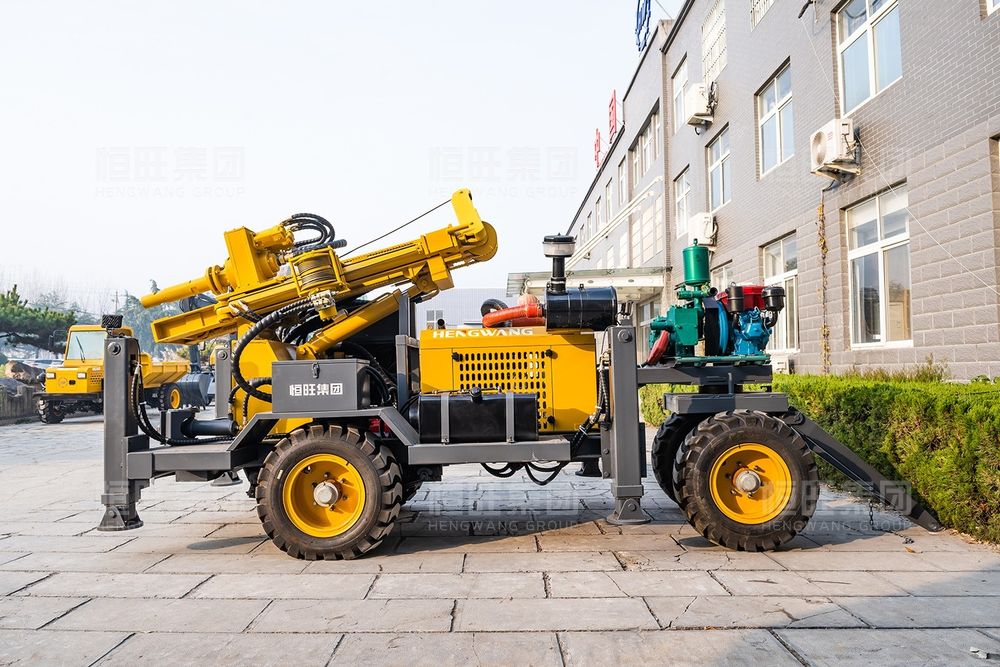 Продаётся: Буровой станок Модель установки TDS220A