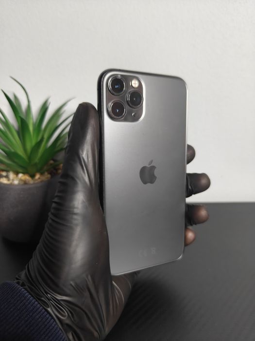 Telefoane Apple iPhone - Complet Funcționale.