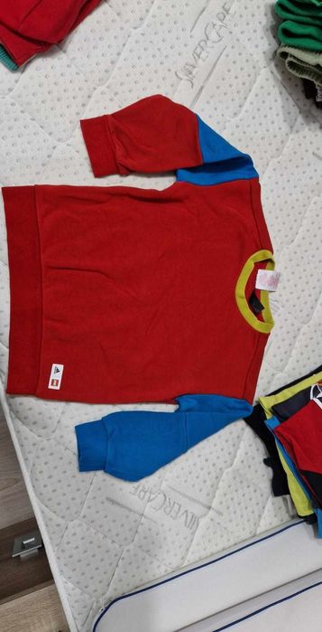 4 броя Комплект Блузи H&M,LC WAIKIKI,ADIDAS 5-6 год.