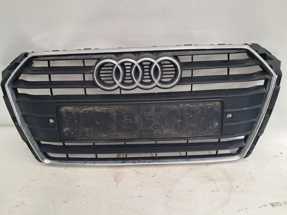 Грил решетка Audi A4 B9