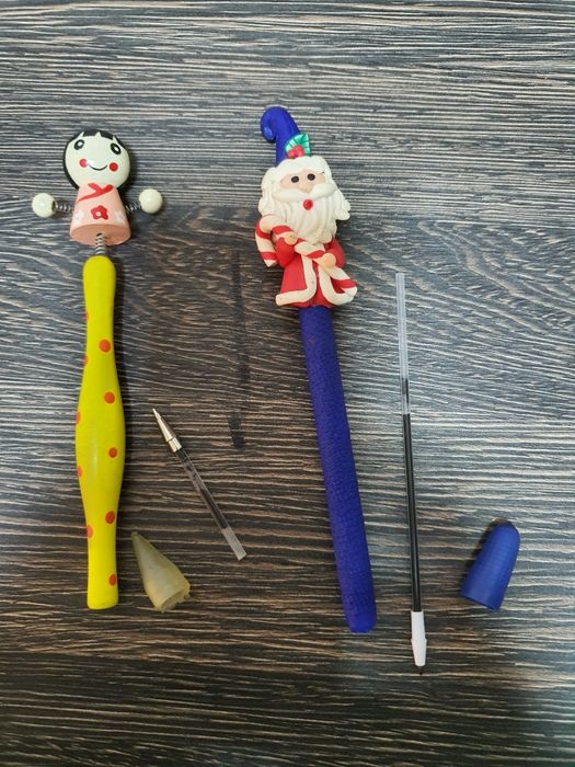 Pix, creion cu figurina